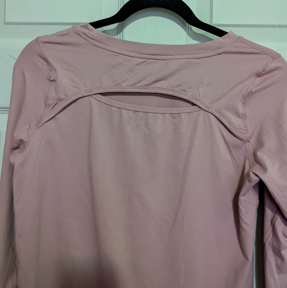 Champion Mauve Pink Long Sleeve Shirt XS Stretchy Cutout Embroidered Logo Sporty - Picture 6 of 7